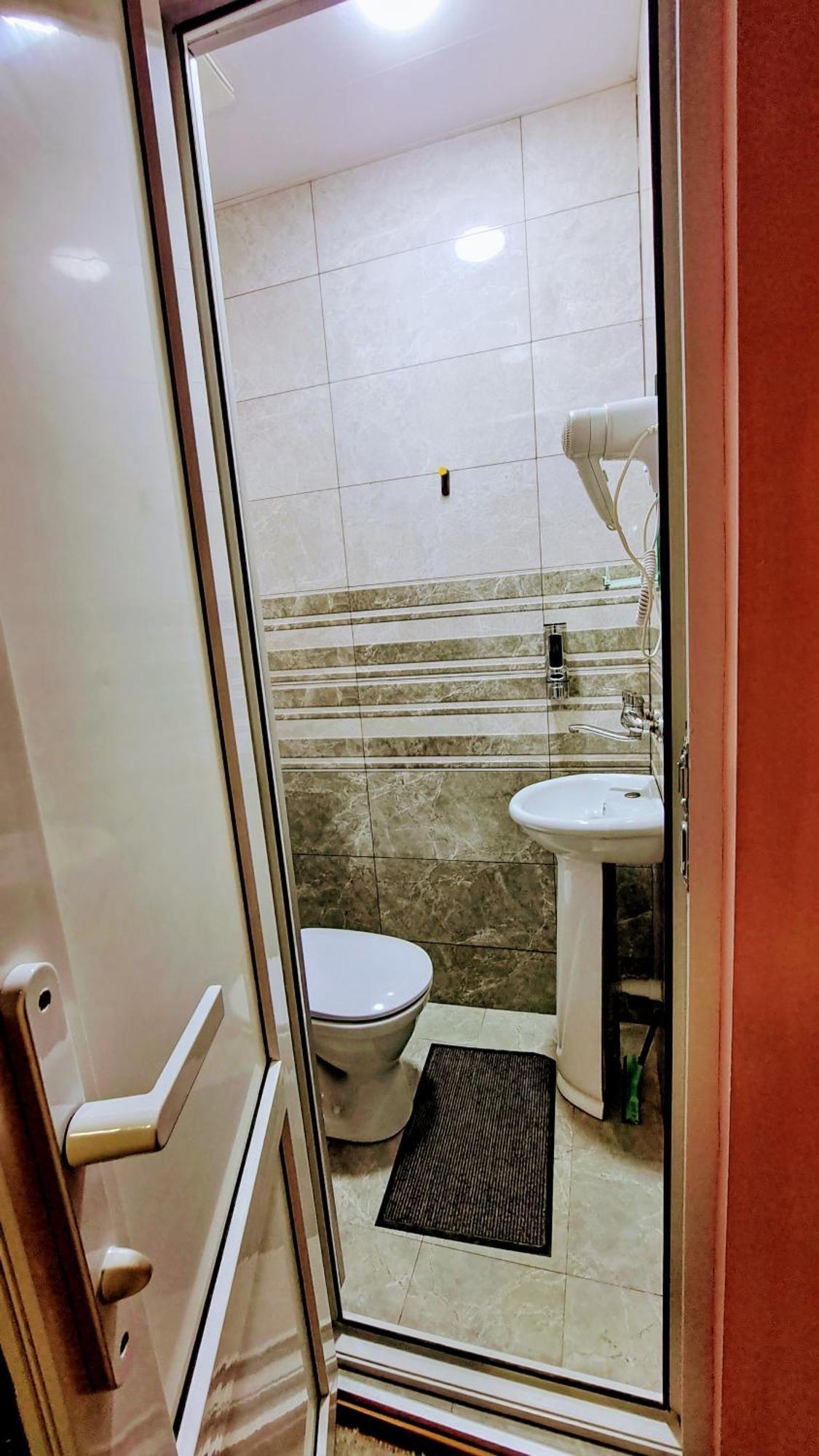 Apartment With A Nice Terrace In Old City Center Τυφλίδα Εξωτερικό φωτογραφία