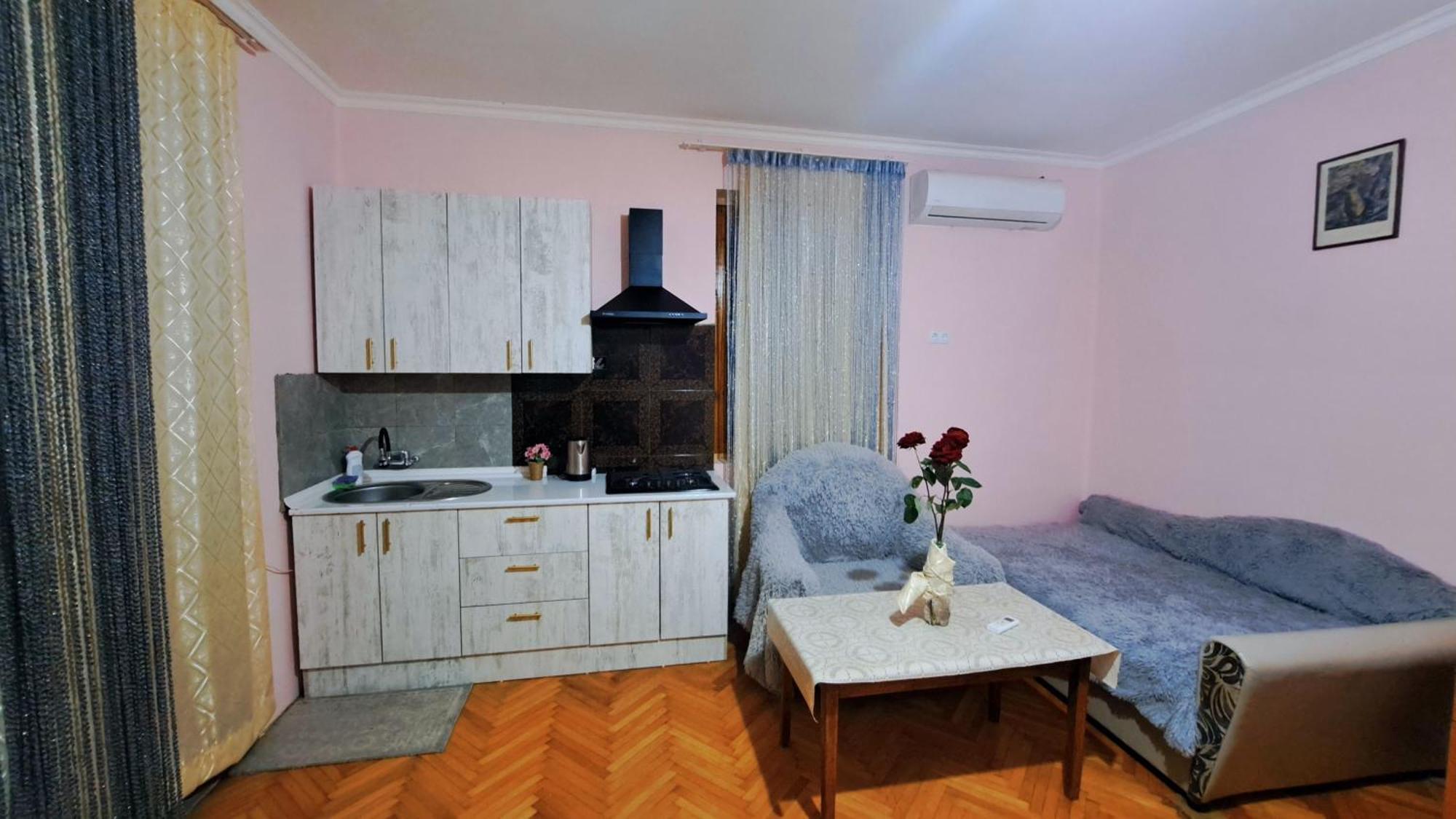 Apartment With A Nice Terrace In Old City Center Τυφλίδα Εξωτερικό φωτογραφία